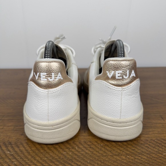 Veja ShoesWomens 8 White Gold  V-10 Low Top Lace Up Casual Sneakers - Picture 5 of 10